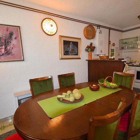 Apartment Petrlin Malinska Ngoại thất bức ảnh